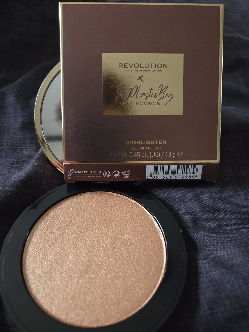 Revolution Gold Highlighter